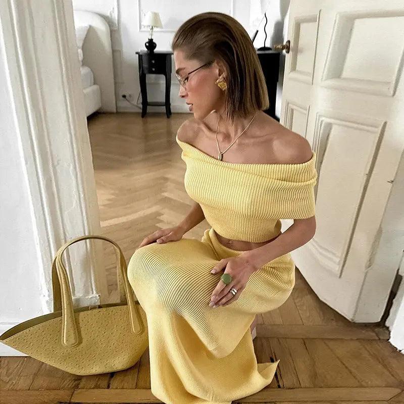 Slim Fit Crop Top & High Waist Woolen Skirt Set - MRC STORE