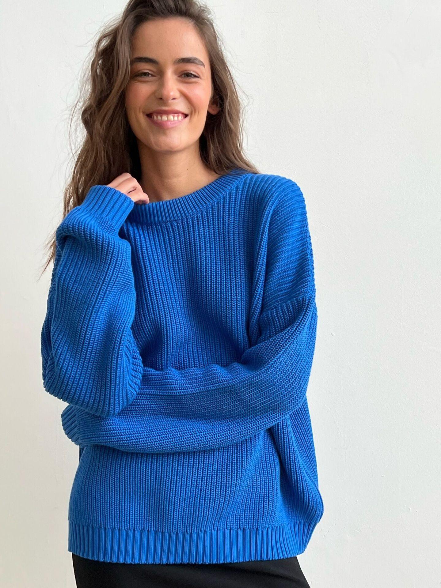 Loose Solid Color Sweater for Casual Comfort - MRC STORE