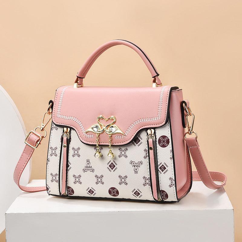 Elegant European Retro Shoulder Bag with Gold Flamingo Detail and Printed Design - MRC STORE