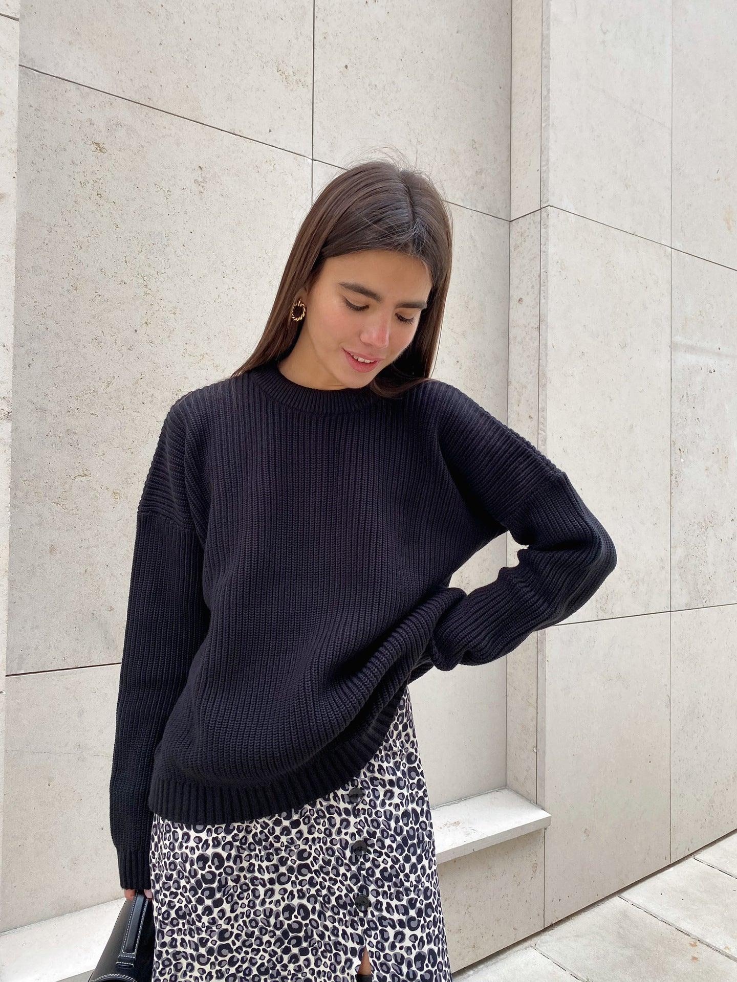 Loose Solid Color Sweater for Casual Comfort - MRC STORE