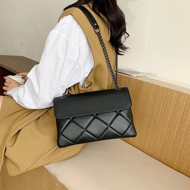 Chain Underarm Rhombus Messenger Bag – Stylish Women's Shoulder Bag - MRC STORE