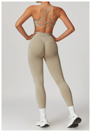 Seamless Beauty Back Yoga Suit – Comfortable Activewear for Women - MRC STORE