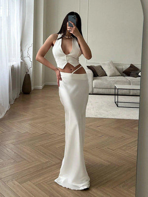 Solid Color Hollow-Out Bodycon Skirt Maxi Skirt – Elegant Polyester Long Skirt for Sophisticated Commute - MRC STORE