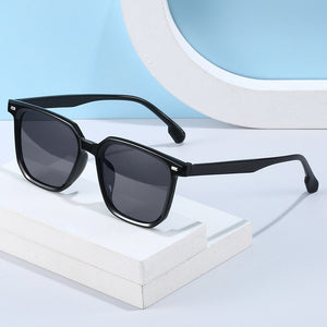 Square Sunglasses - Retro Large Frame - MRC STOREAccessoriesMy StoreWomen’s Square Sunglasses - Retro Large Frame My Store MRC STORECJCF231048701AZAs Shown In The FigureC1 Black Frame Gray Piece