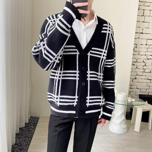 Striped Knitted Retro Men's Cardigan Coat – Timeless Casual Elegance - MRC STORE
