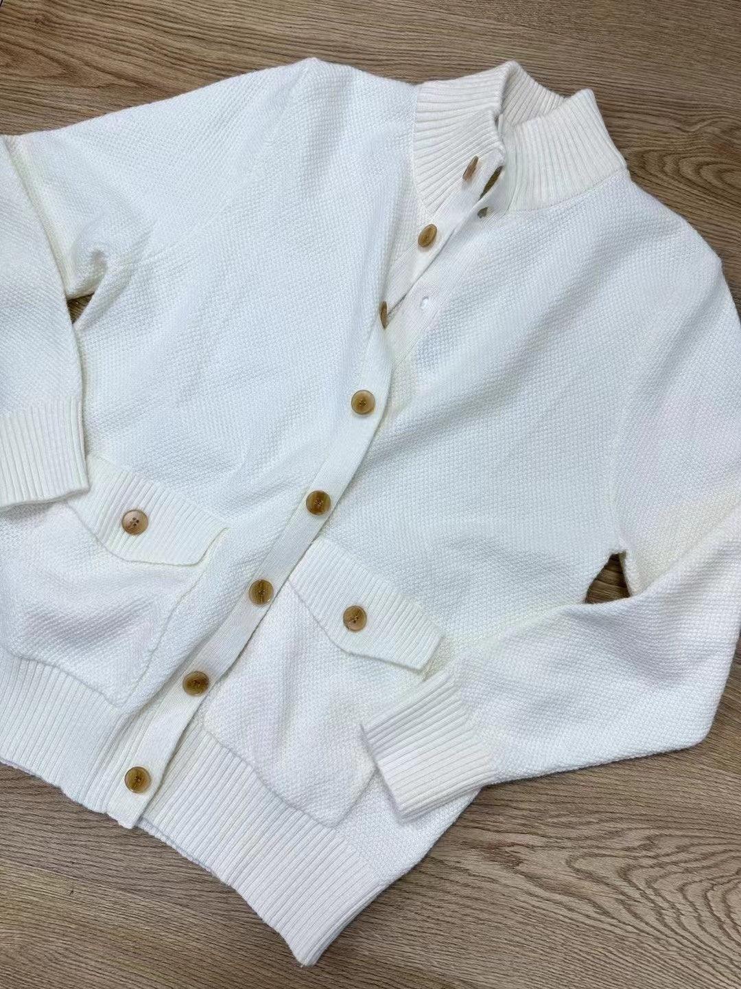 Vintage Stand Collar Warm Casual Top – Stylish and Comfortable - MRC STORE