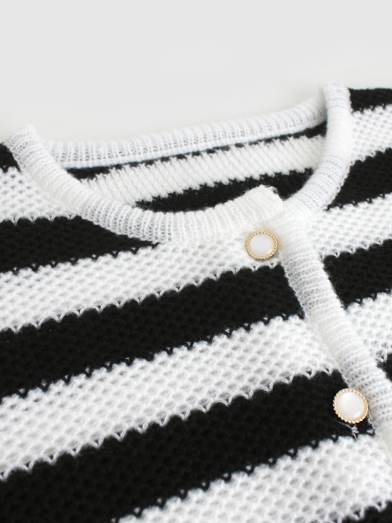 Cardigan Jacket - Striped Round Neck - MRC STOREJacketsMRC STOREWomen’s Cardigan Jacket - Striped Round Neck My Store MRC STORECJMY231743203CXBlack And White Mixed ColorL