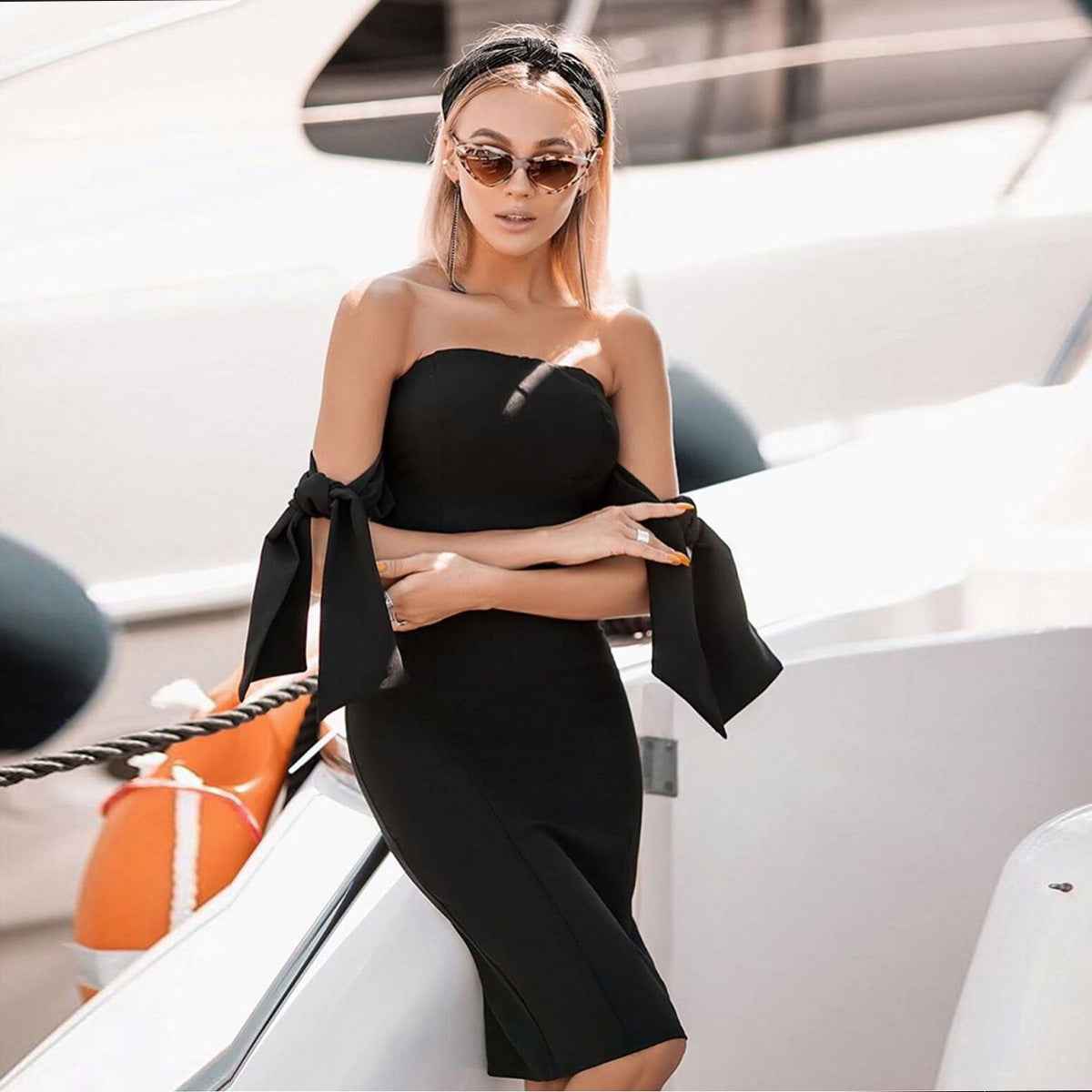 Elegant Bow - Accented Swing Banquet Maxi Dress - MRC STOREDressMRC STOREElegant Bow - Accented Swing Banquet Maxi DressMRC STORECJLY262221511KPBlackL