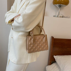 Women’s Crossbody Bag - Retro Square Checkered - MRC STOREAccessoriesMy StoreWomen’s Crossbody Bag - Retro Square Checkered My Store MRC STORECJNS235563605EVBlack